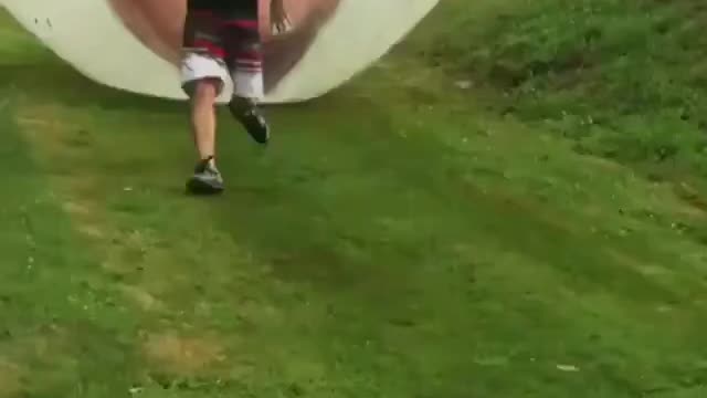 Trump against the Mainstream-Media Meme Big Ball