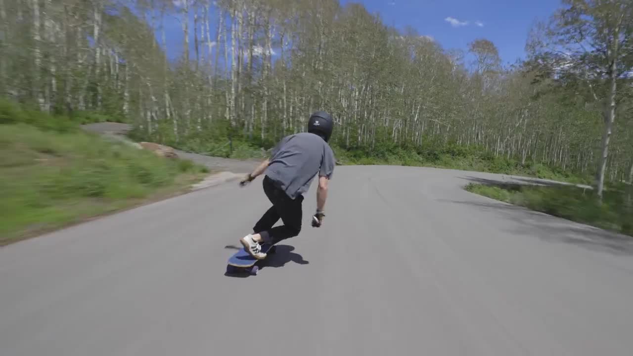 Longboarding - Passing Cars Down Epic Mountain Road!-2