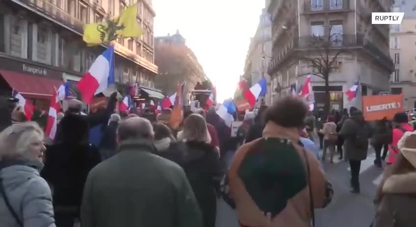 ❗️Today, thousands of protesters came to the anti-NATO rally in Paris