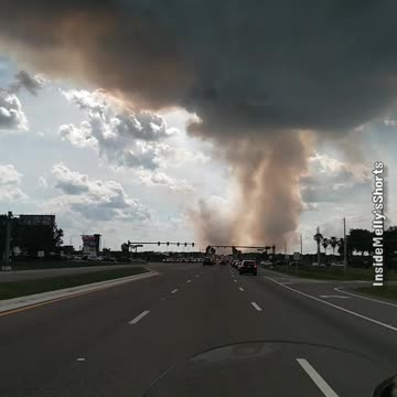 Wildfire Smoke Makes The Horizon Look Apocalyptic