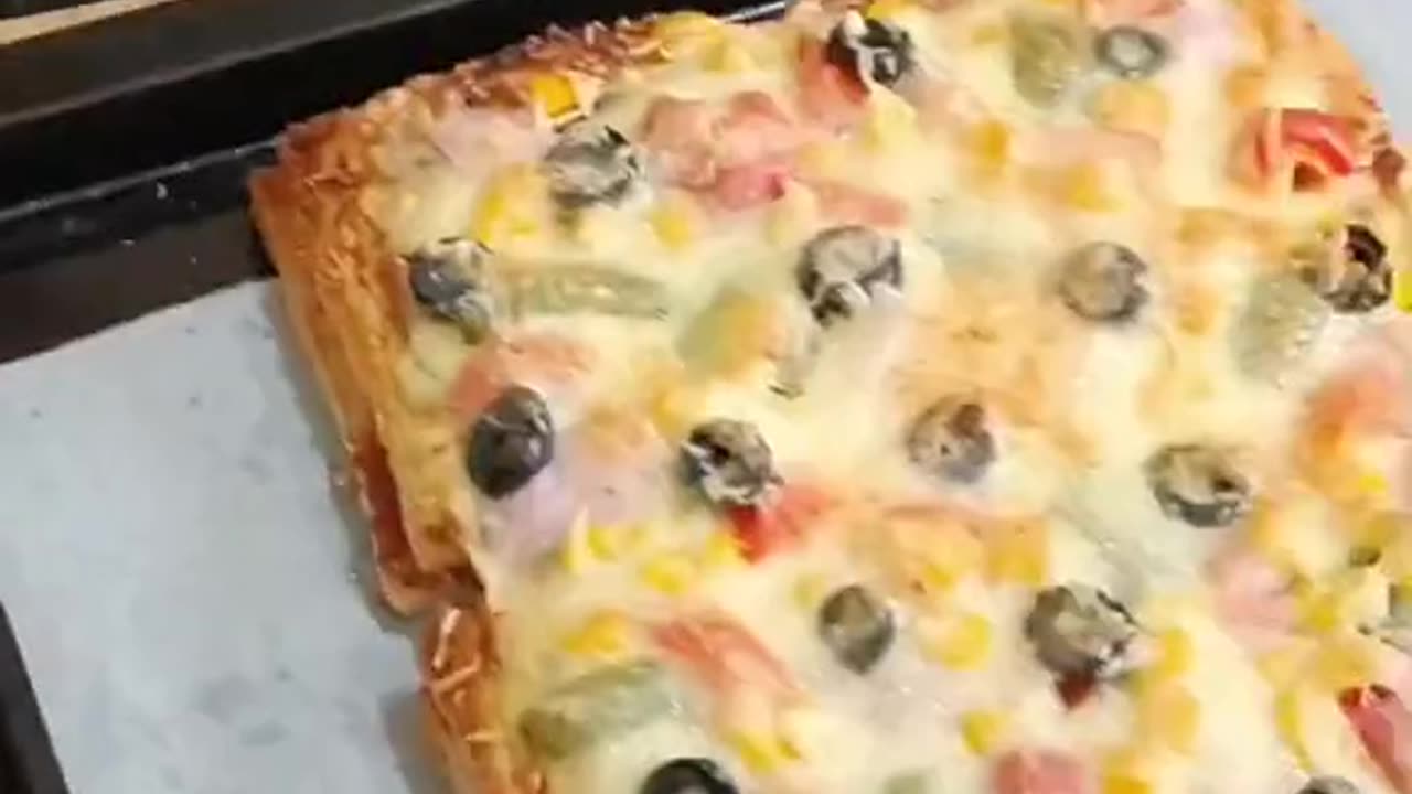 Delicious Bread Pizza