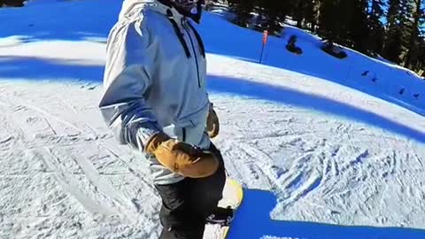 How to Link turns Snowboarding ! Share with anyone who might be learning this season!!