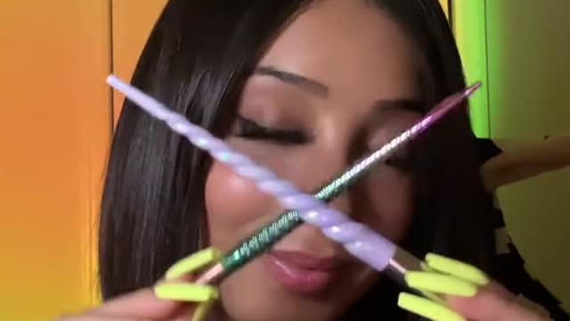 I like the mermaid brush better 🧜♀️