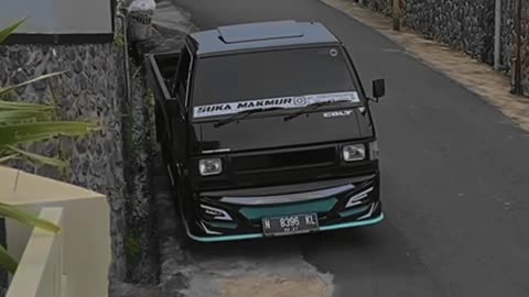 Mobil modifikasi L300