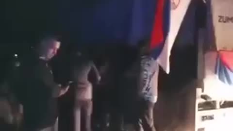 Serbët barrikaduan Merdaren, mërgimtarët mbetën të bllokuar- krejt çka dihet deri tani