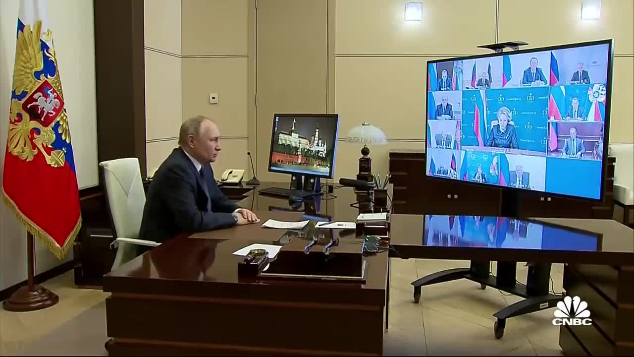 Vladimir Putin addresses Russian people on invasion of Ukraine