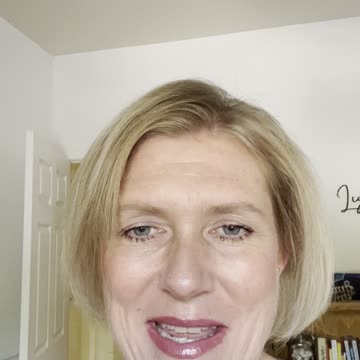 Gratitude Yellow Sweatshirt