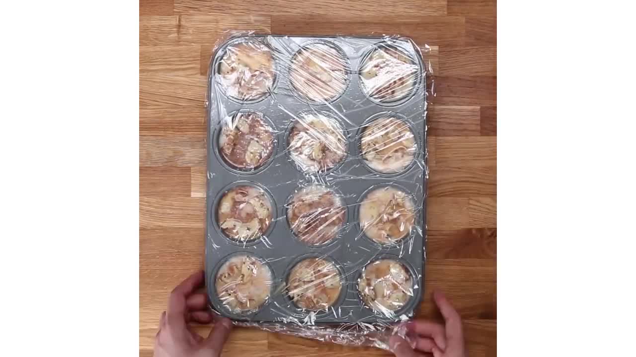 Cinnamon Roll Breakfast Muffins