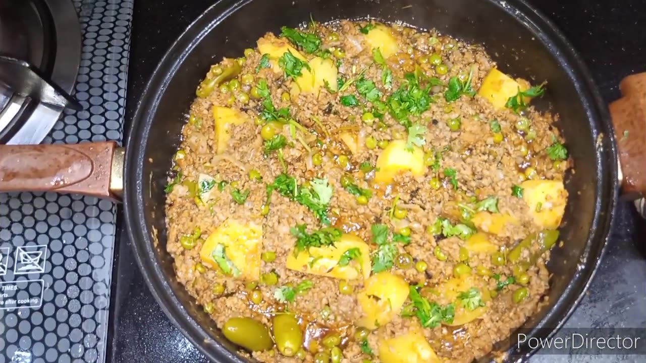 Qeema Aloo aur Matar ki Recipe