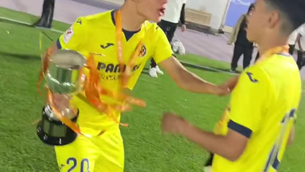 Si tú eres mi bro, yo soy tu ‘pisha’, pero… CON UNA LIGA FC FUTURES