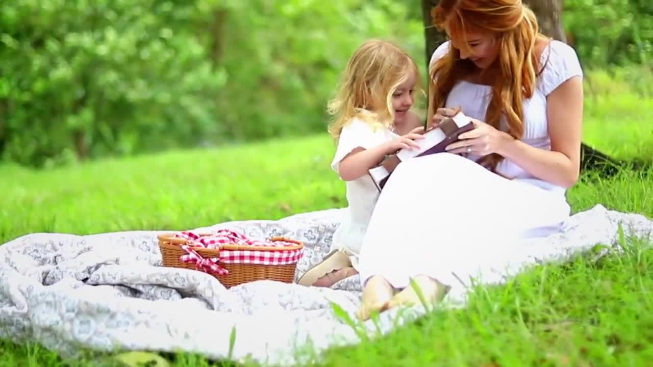 The Woodland Folk - Ella Roberts-5