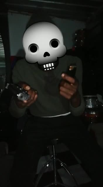 Parents paap as ou vows to shoot boys who are outside after 6pm