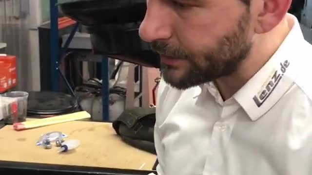 Tobi erklärt: Darum klingelt dein Auto wahrend der Fahrt