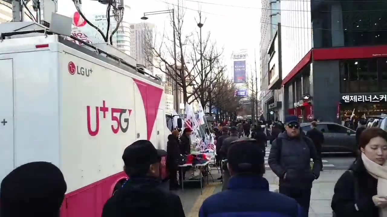 20200107_V3_S01(IcH3xr_nowQ)자유한국당에 쓴소리를 날릴수밖에 없는 한 시민의 이 목소리에 과연 반응은_