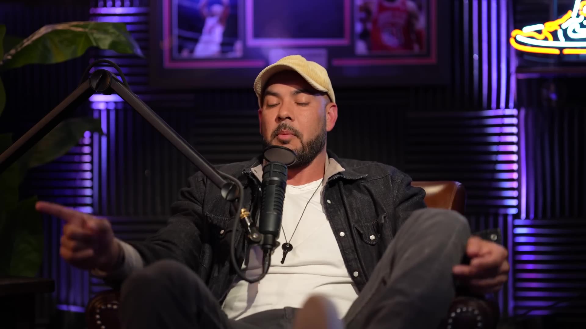 How to Build Strong, Round, & Athletic GLUTES