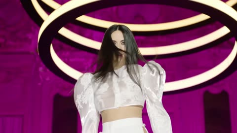 Inna feat. Marco & Seba - Show Me the Way (Master ProRes) UHD 4K