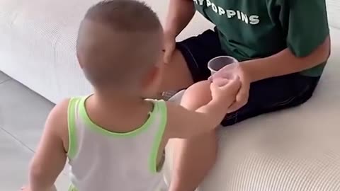 Little boy saves father from electrocution.