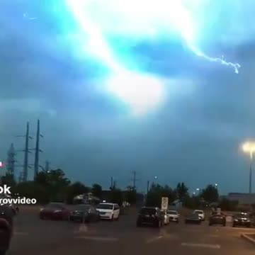APOCALYPTIC – Hurricane Hilary show of force with a mighty lightning strike