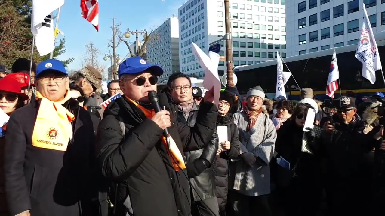 20191223_V3_S01(6Le21DFGSNQ)민노총에게는 꼼짝못하는 공권력 기자회견도 못하게하는 거꾸로가는 나라