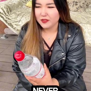 Effect of the boycott of Israeli products, Outlets of leading food chain closed - Aaj News