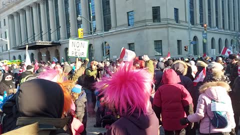 DANGEROUS CANADIANS PROTESTING!!!
