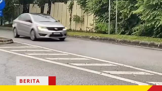 Ke Penjara Kajang Najib. Kredit video: Bernama.