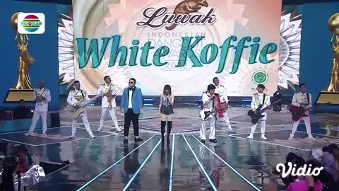 Olahraga Malam!! Rina Nose-Wawan Teamlo-Gilang
