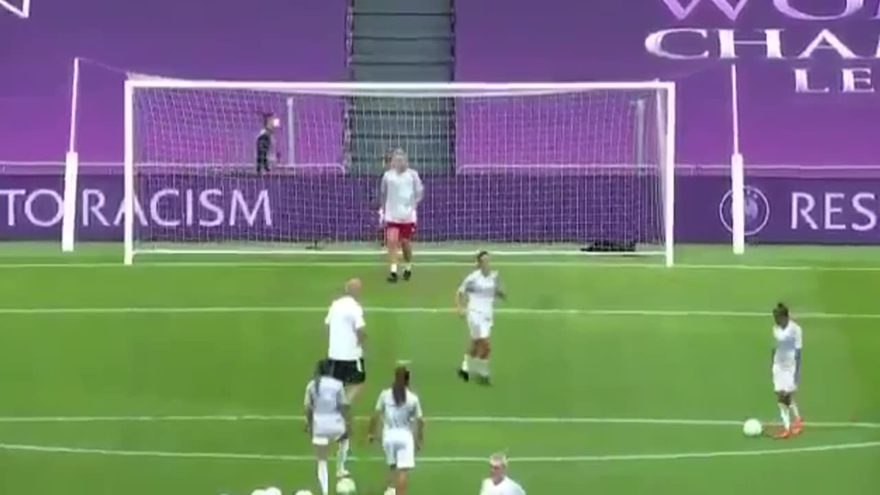 Stupid 😂 Women's Goal 🤣