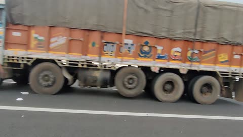 Delhi to Mumbai highway 🛣️