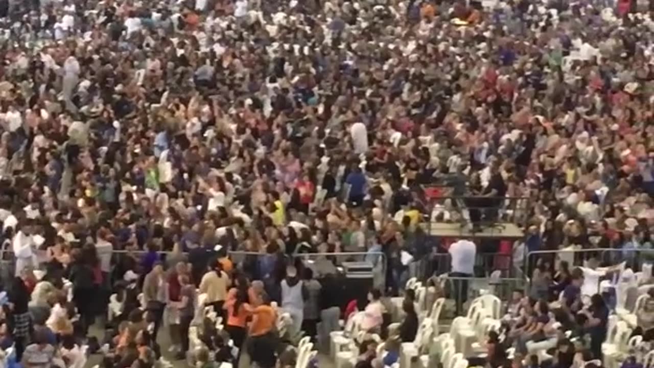 Why does Elon musk have so many kids?