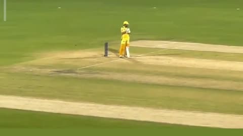 Dhoni hits two sixes against LSG