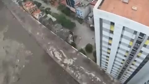 Parkour scary stunts on high roof