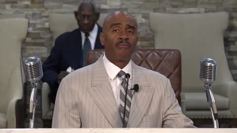 Pastor Gino Jennings: "Jesus Christ Is The God Of The Old And New Testament"