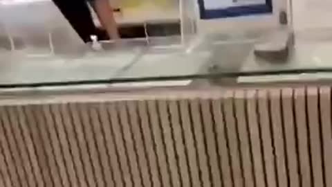 Woman stands up for little girls against tranny invasion at a spa.