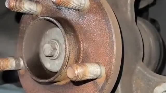 Automobile brake disc parts renewed car repair automobile maintenance