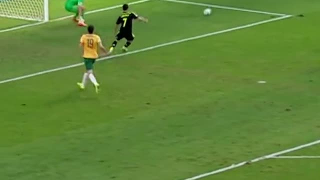 David Villa was different gravy 😤 #davidvilla #sefutbol #backheel #fifaworldcup #seleccionespañola