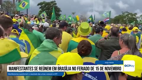 Manifestantes se reúnem em Brasília no feriado de 15 de novembro