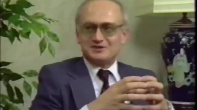 KGB Defector Yuri Bezmenov 1985 How they did it.