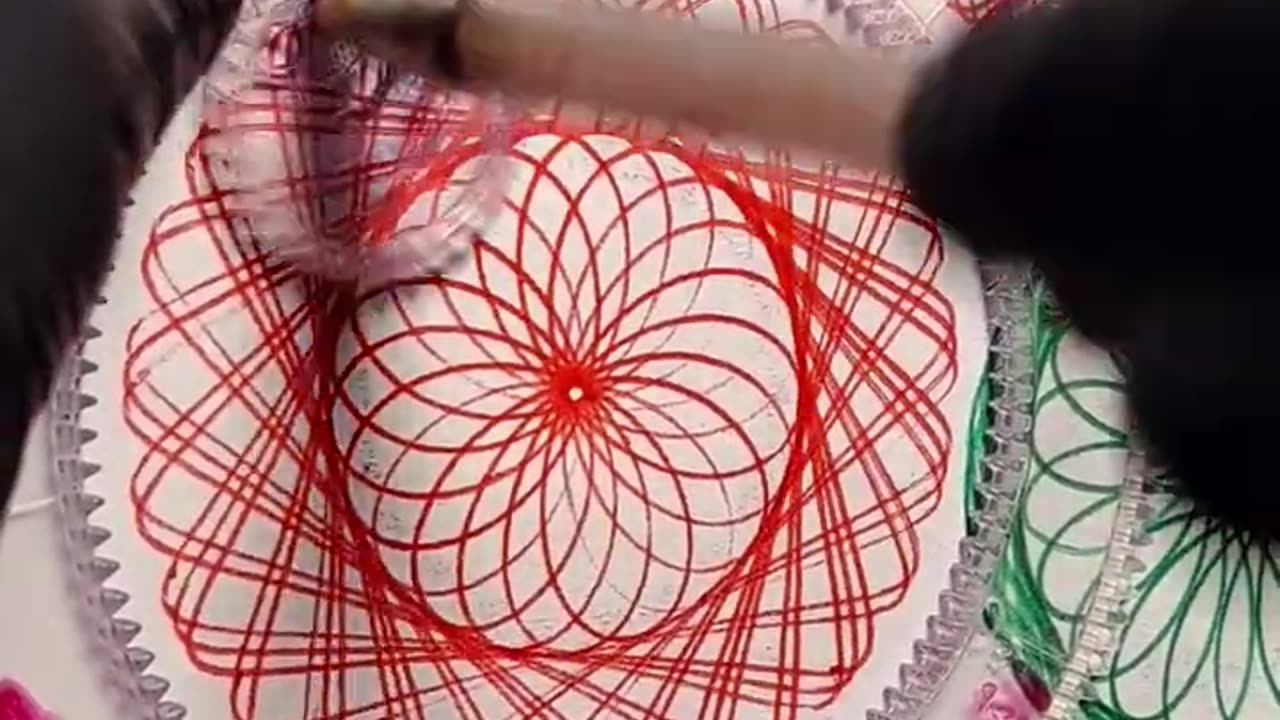 Simple spirograph design Geometric shapes