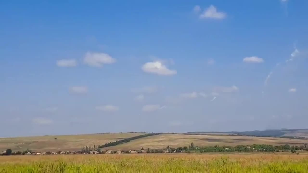 🚀 Ukraine Russia War | Ukrainian Su-25 Attack Run with Unguided Rockets | RCF