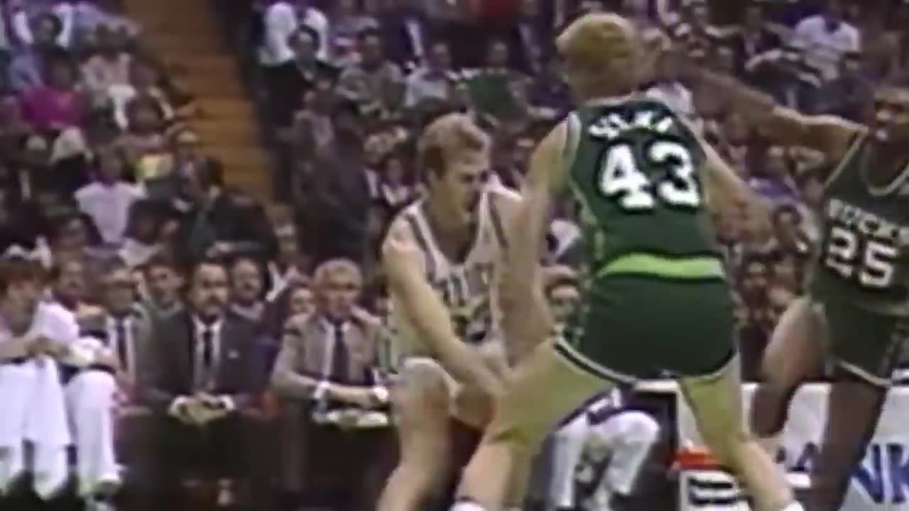 Larry Bird said the FUNNIEST line - NBA Legends Remember Bird's Ironic Trash Talk