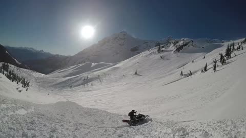 Snowboarder in Whistler Survives Avalanche with Inflatable Backpack