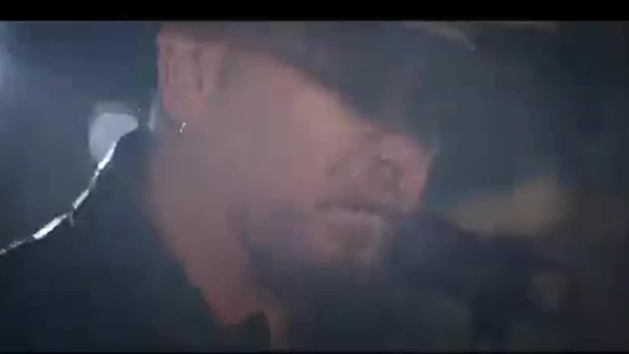 Jason Aldean - Sings "Try That in a Small Town"