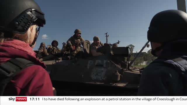 Ukraine War: Frontline residents bury Russian soldiers