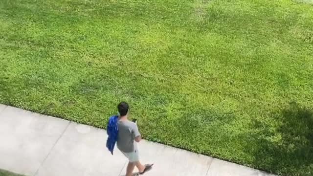 He was so sweaty 🤣💀 #fyp #couples #prank #r#Relationshipforyou