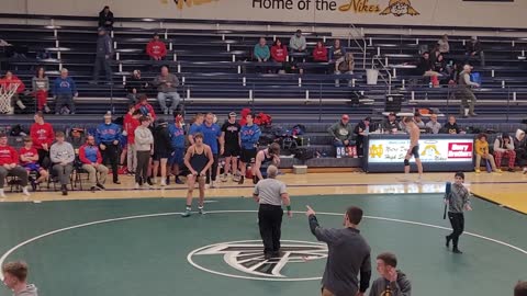 Romiz wrestling at notre dame high-school in iowa