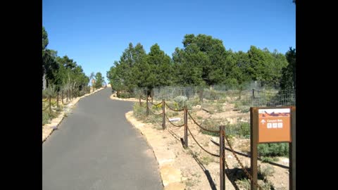 Parking Near the Visitor Center & Mather Point - Grand Canyon National Park