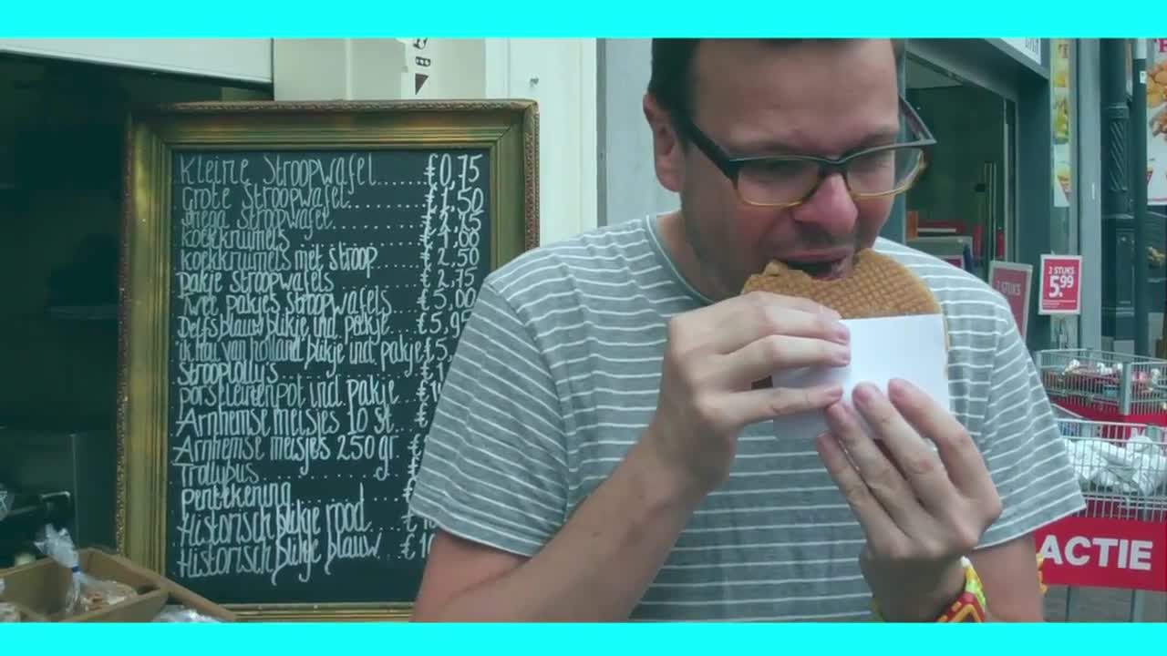 DUTCH FOOD - Stroopwafels [ Discover Holland - The Netherlands travel guide ]