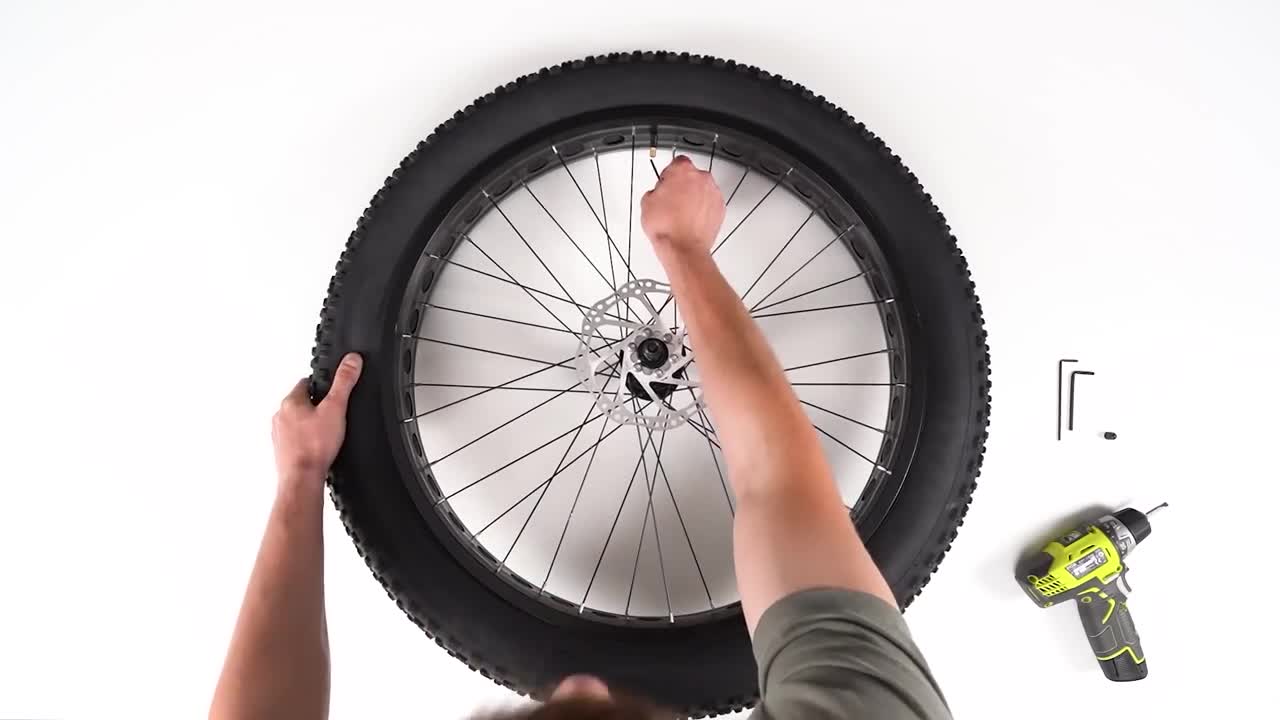 Just a Normal Bike Math: 0.5 х 2 = 1 Wheel