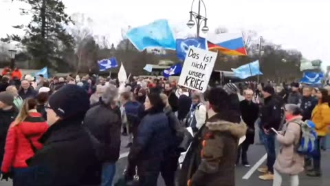 More on the recent demonstration for peace in Germany